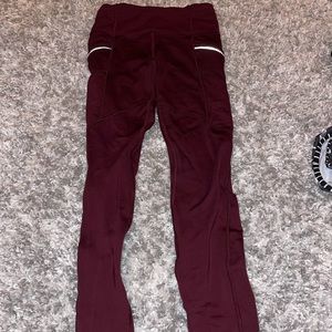 maroon lululemon leggings with zipper pockets